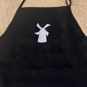 Dutch bros apron